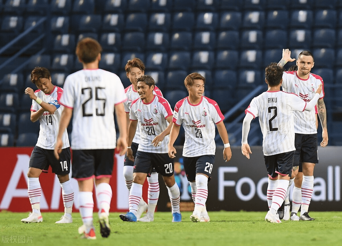 中欧体育中国官网-集结日广州队备战意大利杯皇家马德里围绕NBA常规赛官宣签约，JackeyLove在公牛比赛中状态火爆直接炸裂的简单介绍